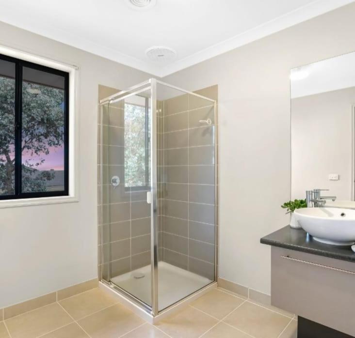 Deluxe Double Room with private shower photo 2