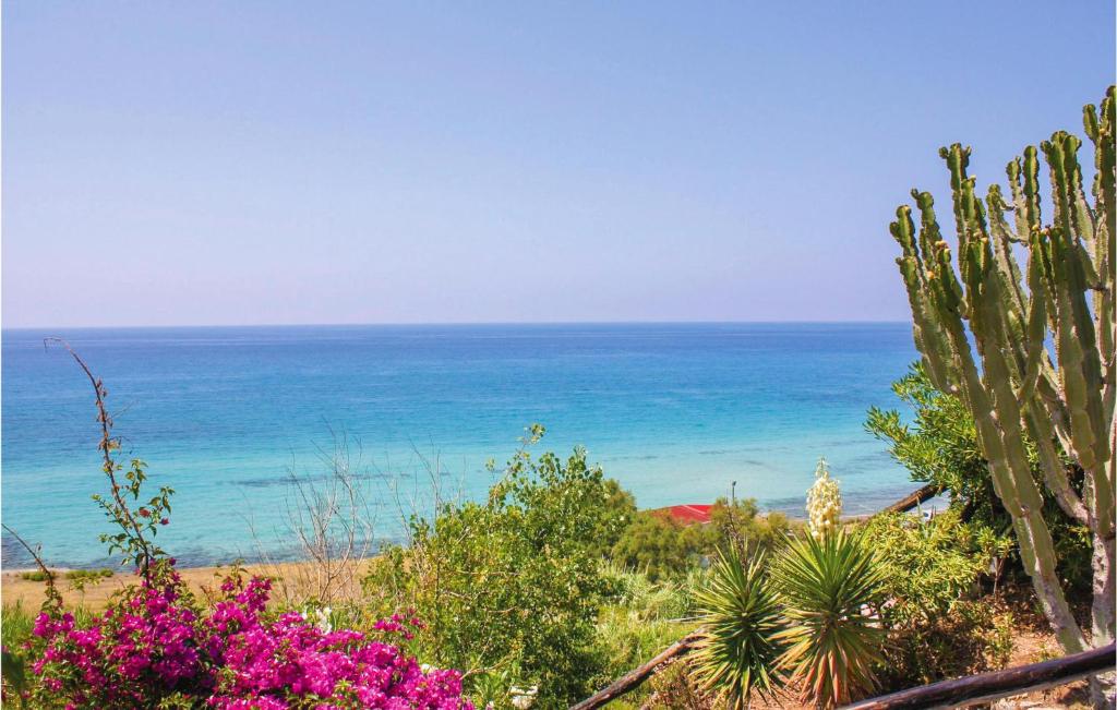 Beautiful Home In Isca Marina With Outdoor Swimming Pool, Wifi And 2 Bedrooms photo 2