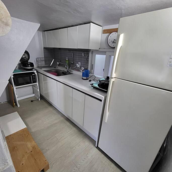 JUN house - Foreign Only photo 4