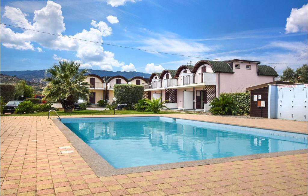Beautiful Home In Isca Marina With Outdoor Swimming Pool, Wifi And 2 Bedrooms