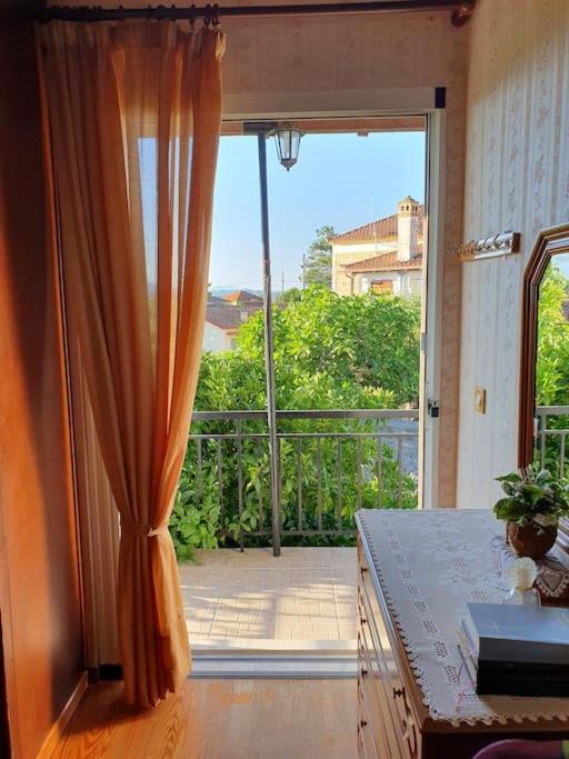 Perfect Central Base for Exploring Messinian Region - Village House photo 3