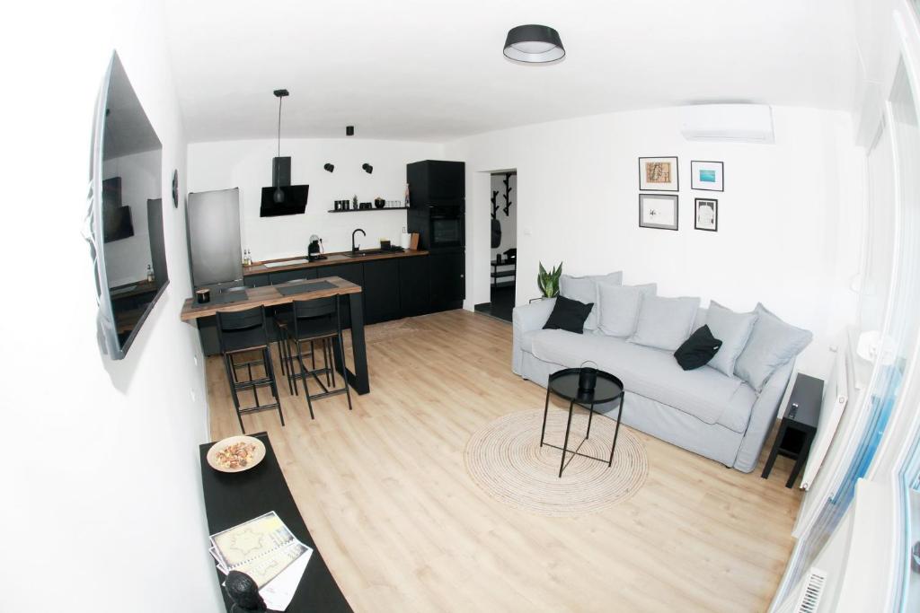D&K Apartman photo 3