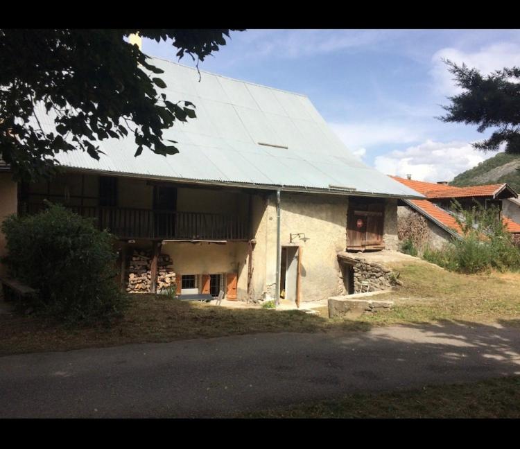 Maison de village en montagne