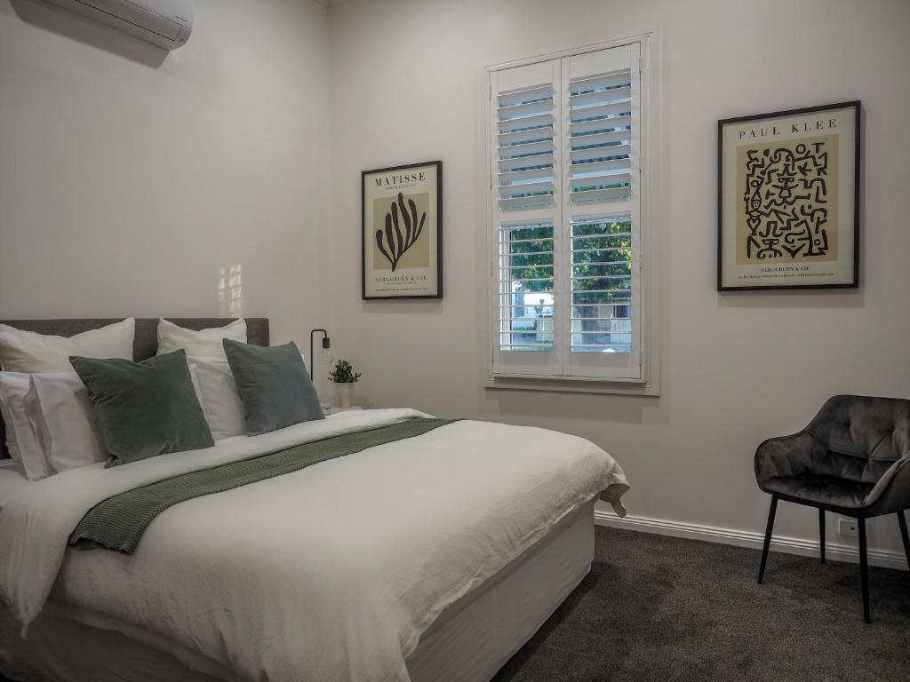 Central Bendigo Cottage Charm photo 4