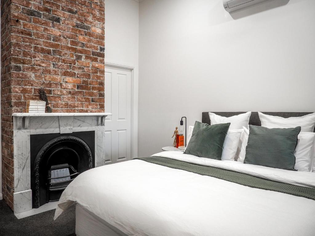 Central Bendigo Cottage Charm photo 3