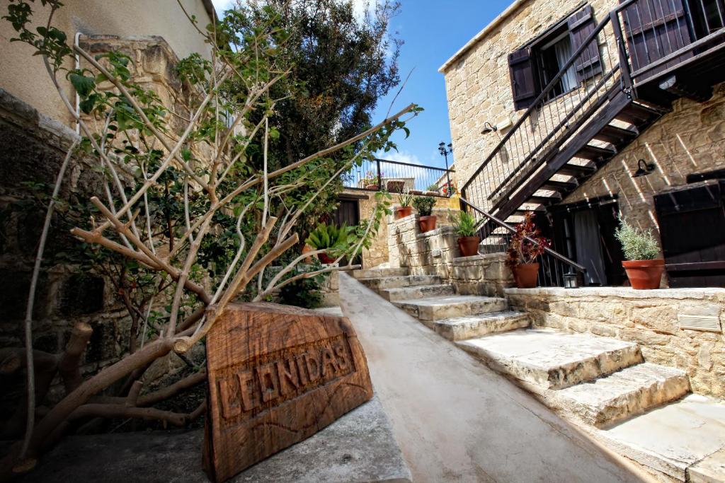 Leonidas Village Houses photo 2