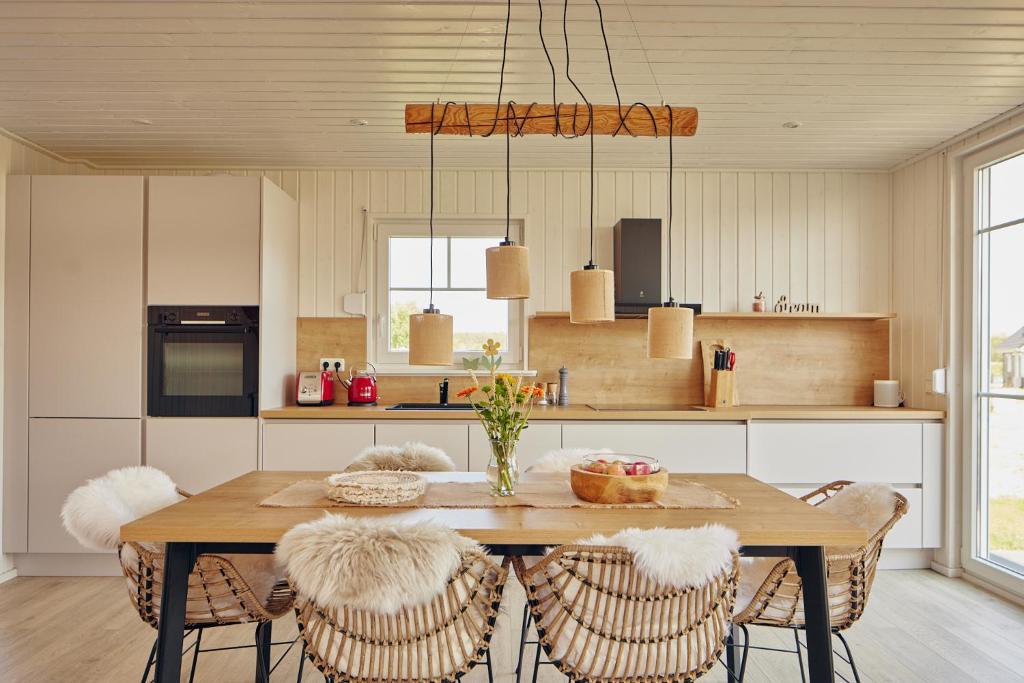 Schorfheide - Ferienhaus mit Sauna und Hot Tub Whirlpool! Energiekosten flat photo 3