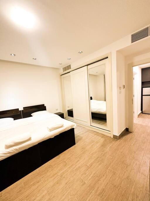 central apartment for rent 26 photo 1
