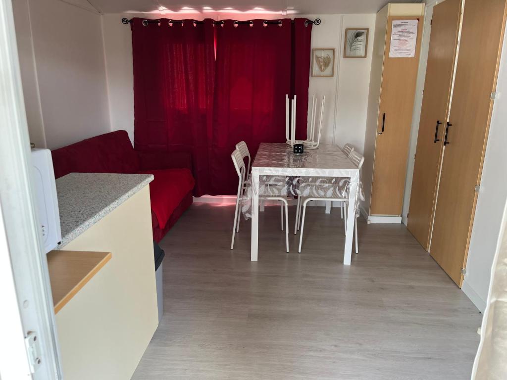 Mobile home camping Pedro photo 2