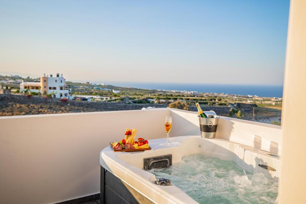 Bonsai Luxury Suites photo 3