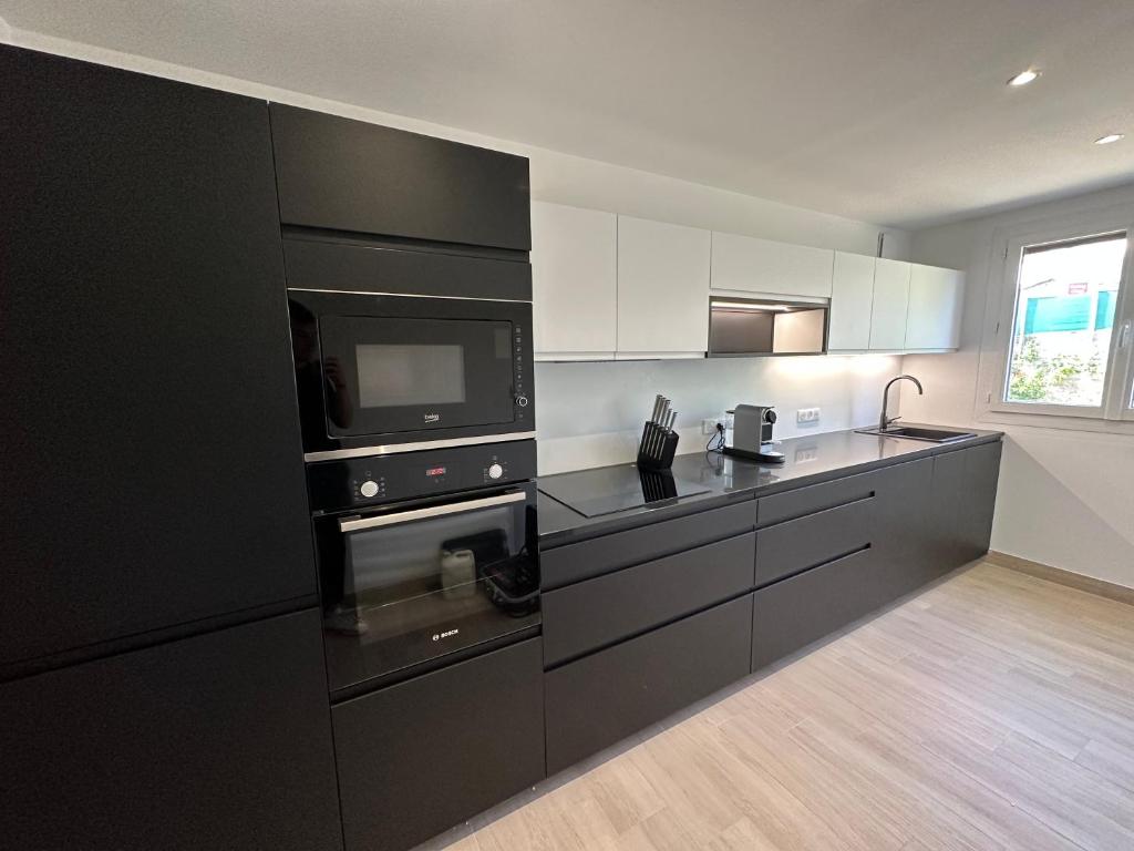 Alivu - Appartement Moderne Avec Terrasse photo 4