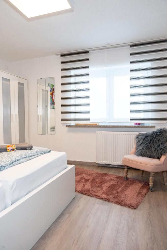 #3 bequemes Zimmer mit Pool und Garten photo 3