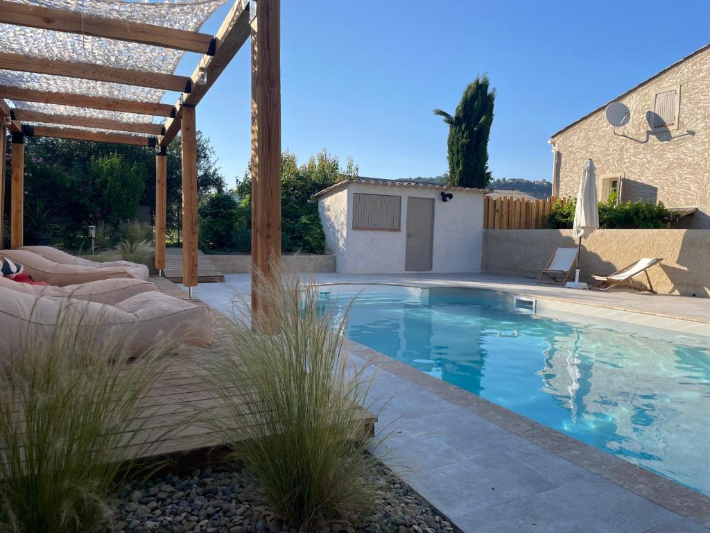 Sous les étoiles en Provence, gîte les Grands chênes photo 2