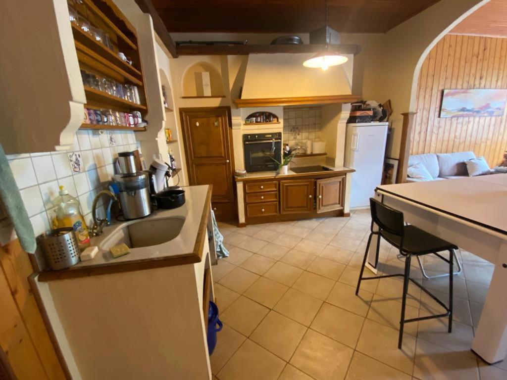 Maison entière billard , video proj 125 m2 photo 3