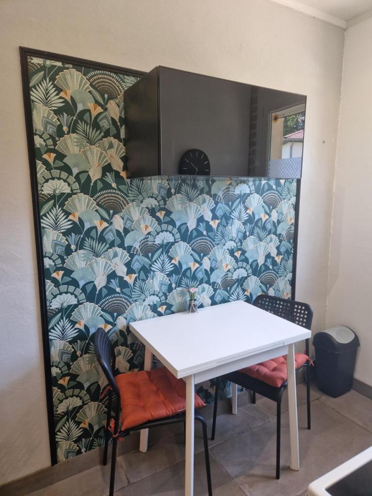 Appartement indépendant dans maison avec jardinet, au calme photo 4