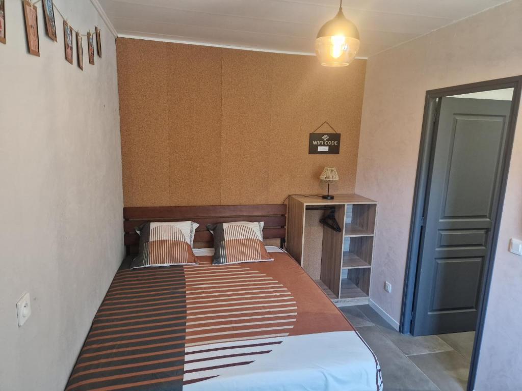 Appartement indépendant dans maison avec jardinet, au calme photo 1