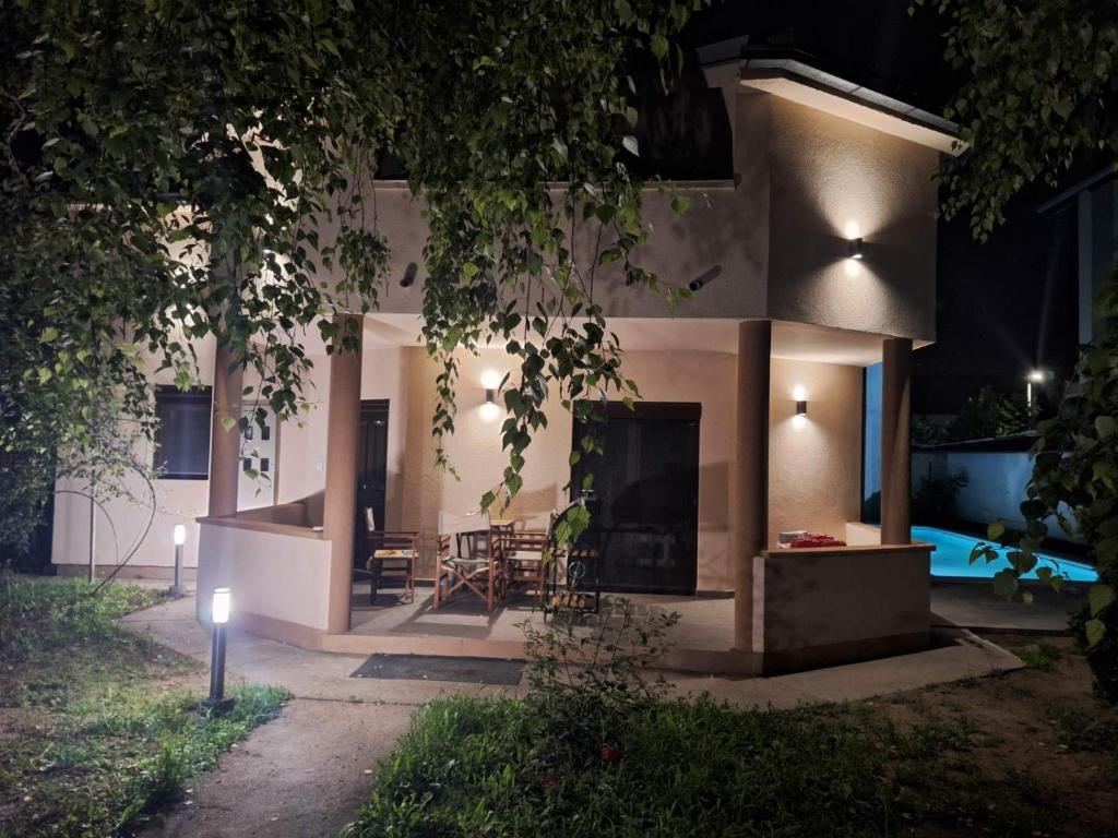 House Reko photo 1