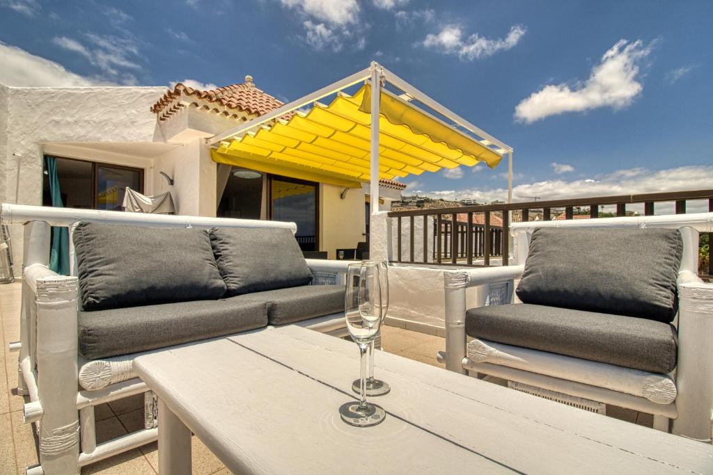 Luxury Penthouse Sea View Jacuzzy & pool wiffi free photo 3