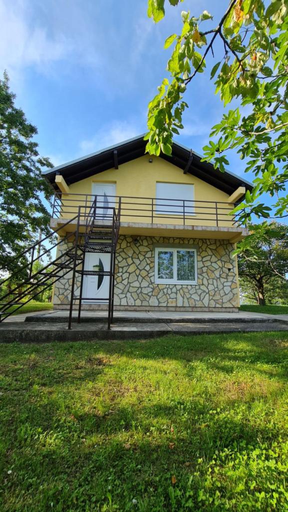 Valjevo vikendica, stan na dan photo 4