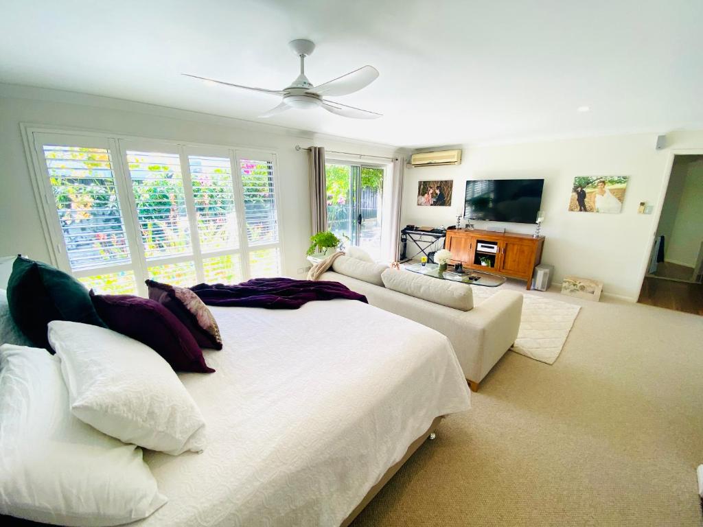 Casuarina Beach 4 bedroom home photo 4