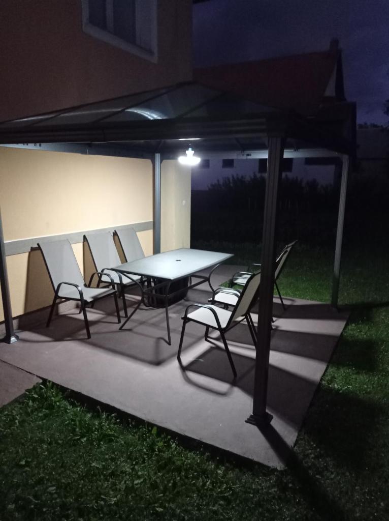 Guest House Toic photo 2
