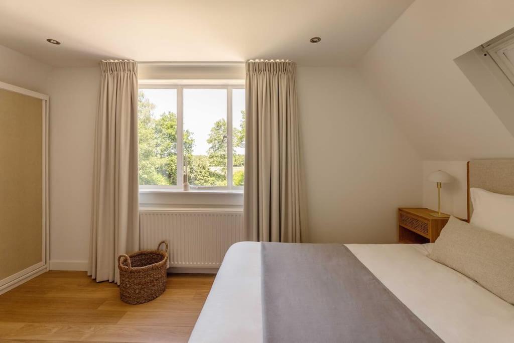 Stylish villa 12p with private pool in the Veluwe photo 1