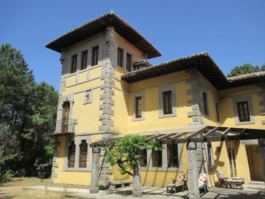 QUINTA ARENlLLAS Palacete en una finca privada de 7 hectáreas de pinar photo 2