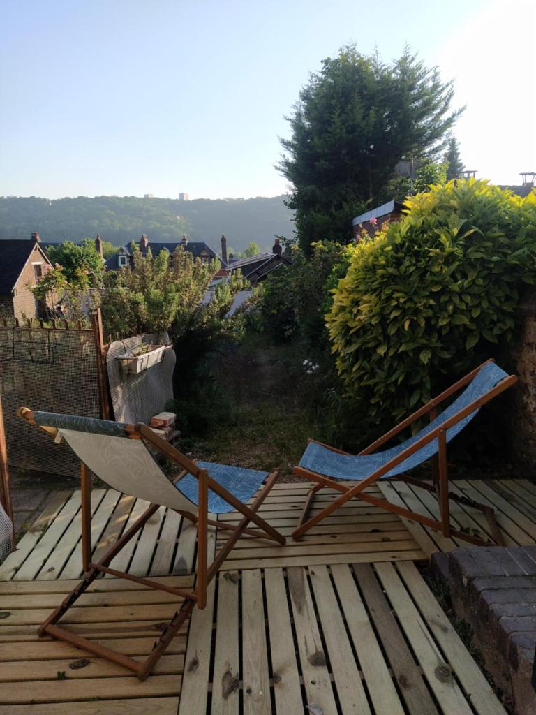 Le Nid Normand avec Terrasse - Stationnement facile et Gratuit - 5 min Seine photo 2