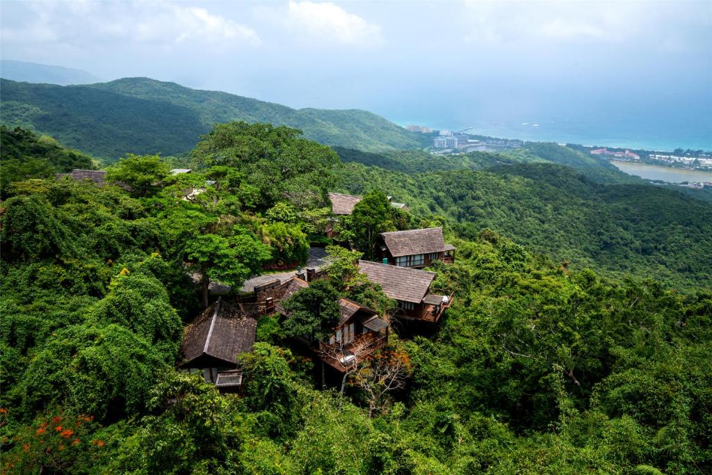 Yalong Bay Earthly Paradise Birds Nest Resort （Mountain Villas) photo 3