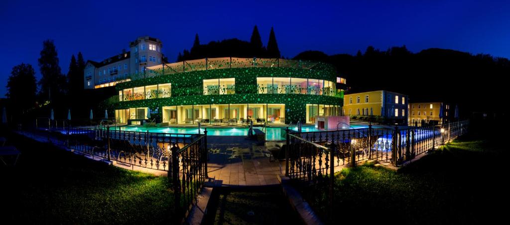 Rimske Terme Resort - Hotel Rimski dvor - Tap to explore photos
