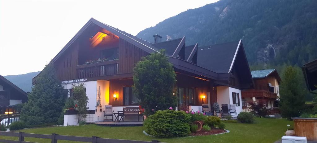 Alpin Apart Maurer photo 2