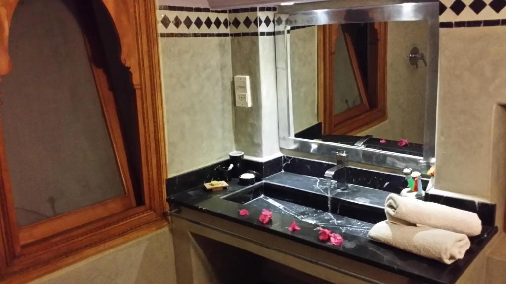 Одноместный (Улучшенный одноместный номер), Riad Al Ksar & Spa
