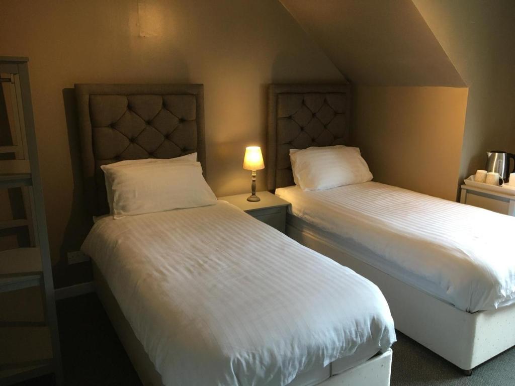 Highland Bridge Hotel Room Type - Classic Twin Room