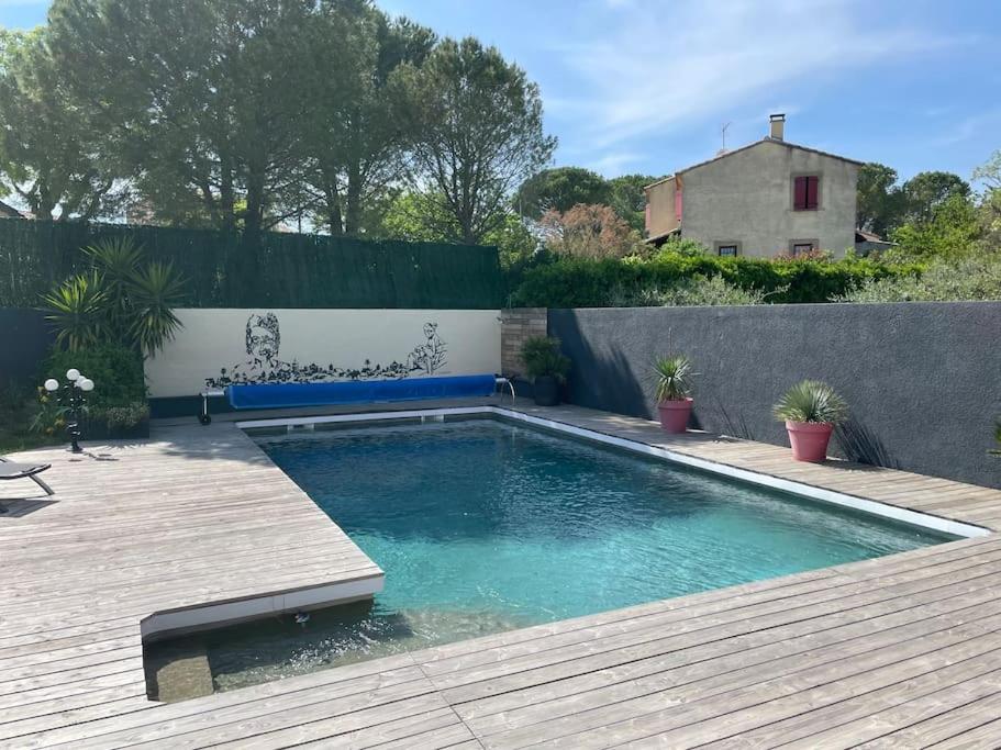 Villa piscine, spa & pétanque à Uzès centre ! photo 2