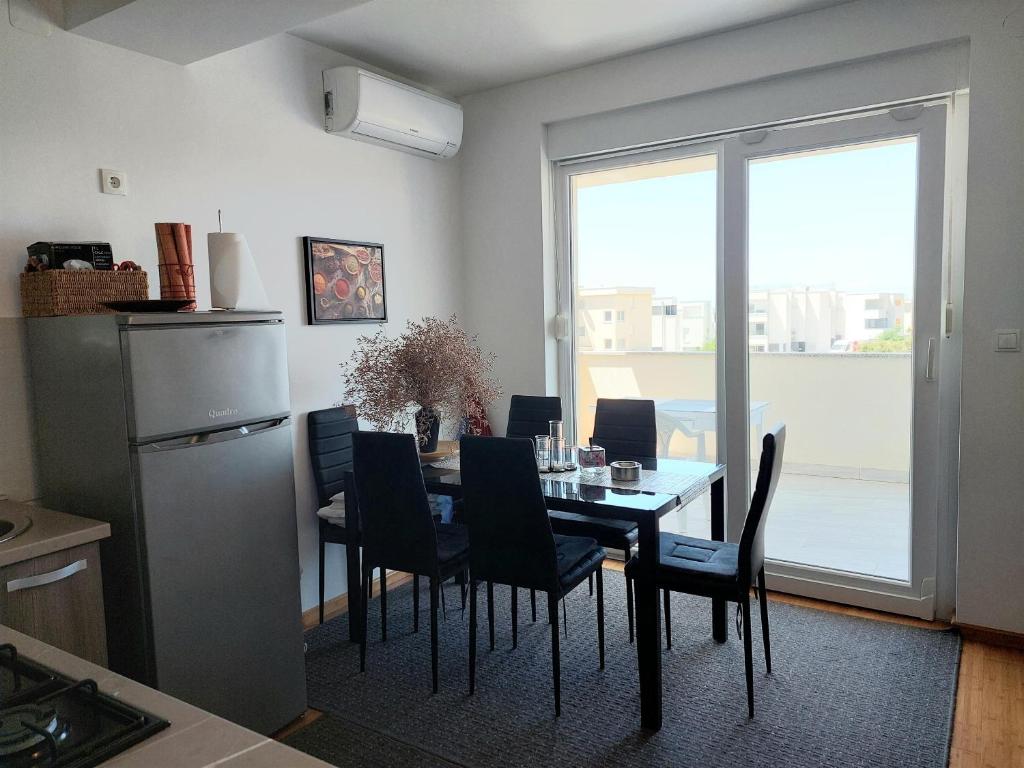 Apartment LOKVICA photo 3