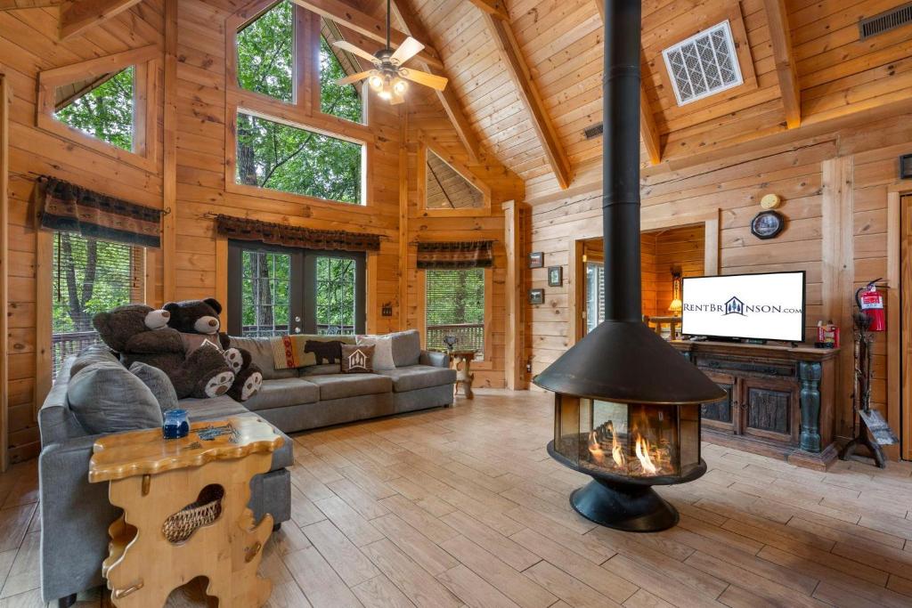 Three Bear Lodge image