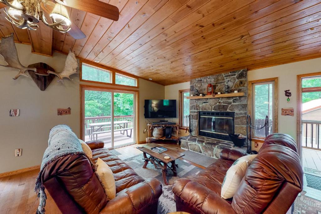 Whistle and Quill Lodge photo 1