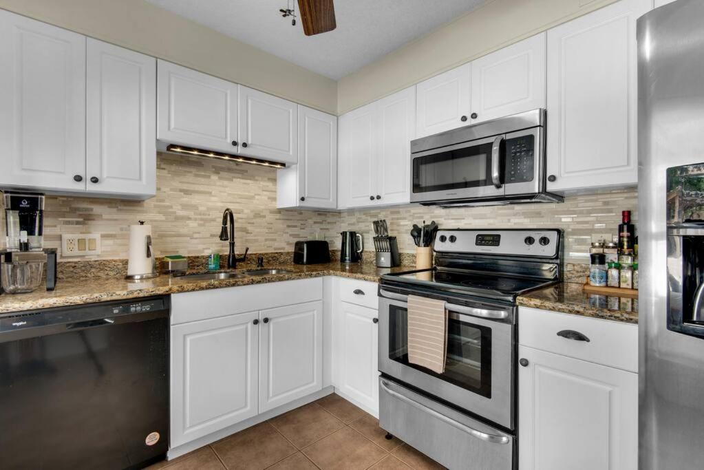Private oasis, Pool, Downtown PNS & Beach 3BR-2,5BT photo 4