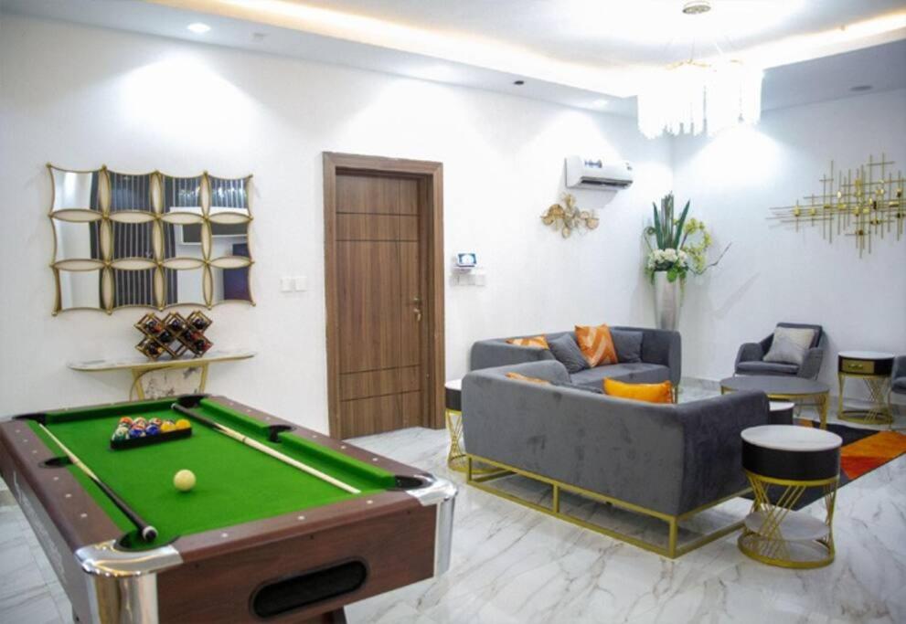 Westpark Luxury Apartments Smart Home inside Periwinkle Estate Lekki photo 1