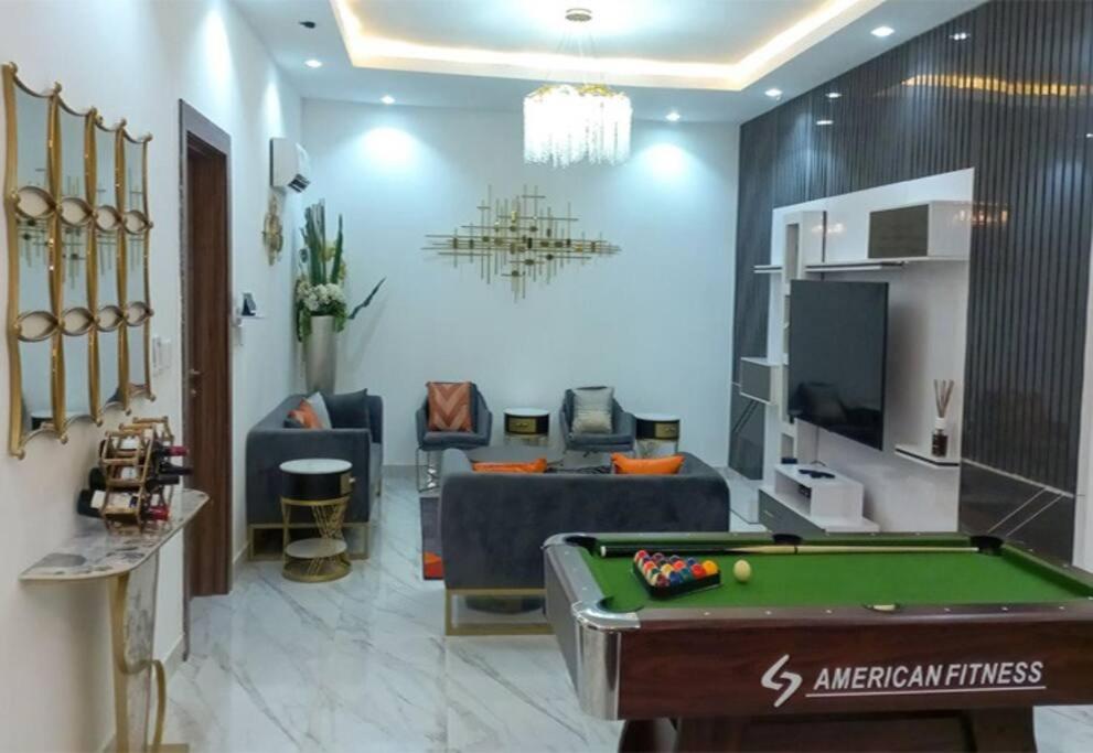 Westpark Luxury Apartments Smart Home inside Periwinkle Estate Lekki photo 4