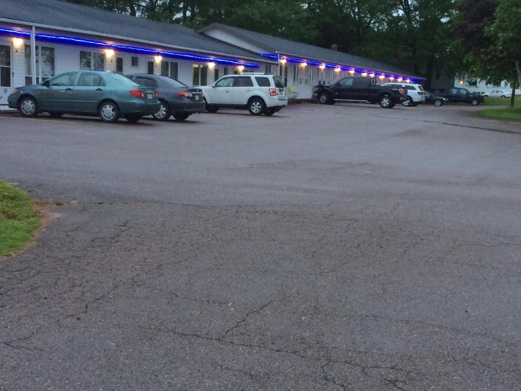 Carleton Motel and Coffee Shop photo 3