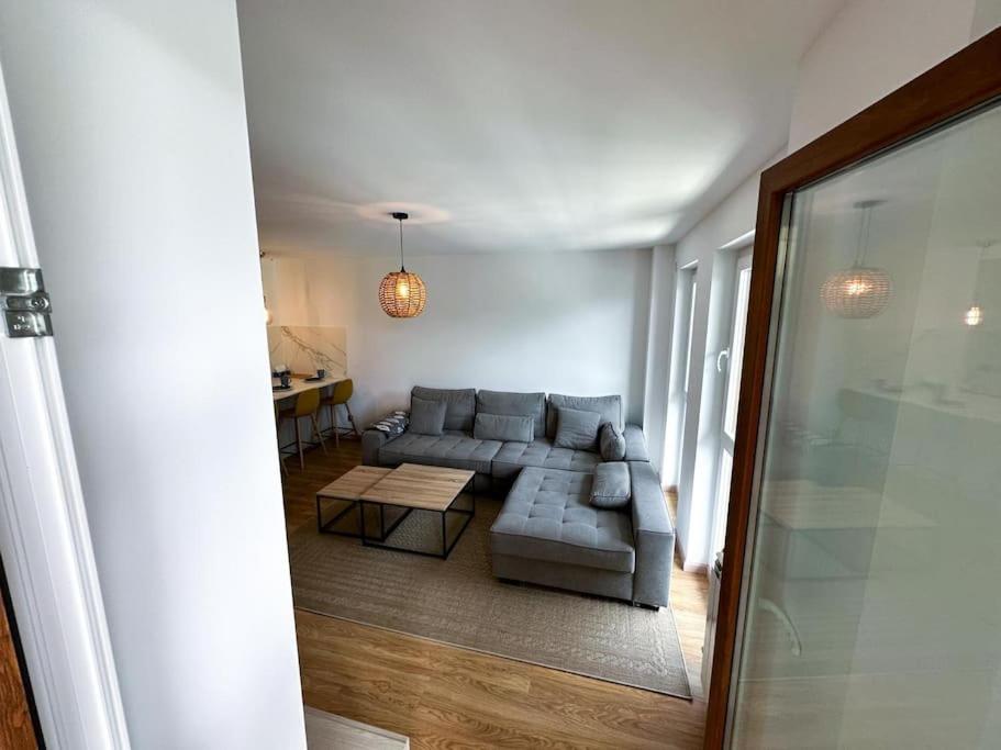 ¡Precioso moderno en Arinsal! 4Pax Parking RO photo 1