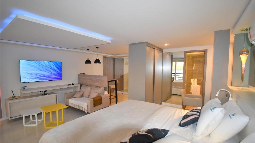 Seaflats Iate Plaza Hotel photo 1