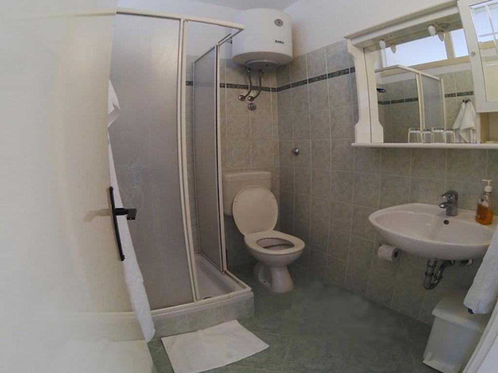 Rab Elizabeta rooms first line to the sea photo 4