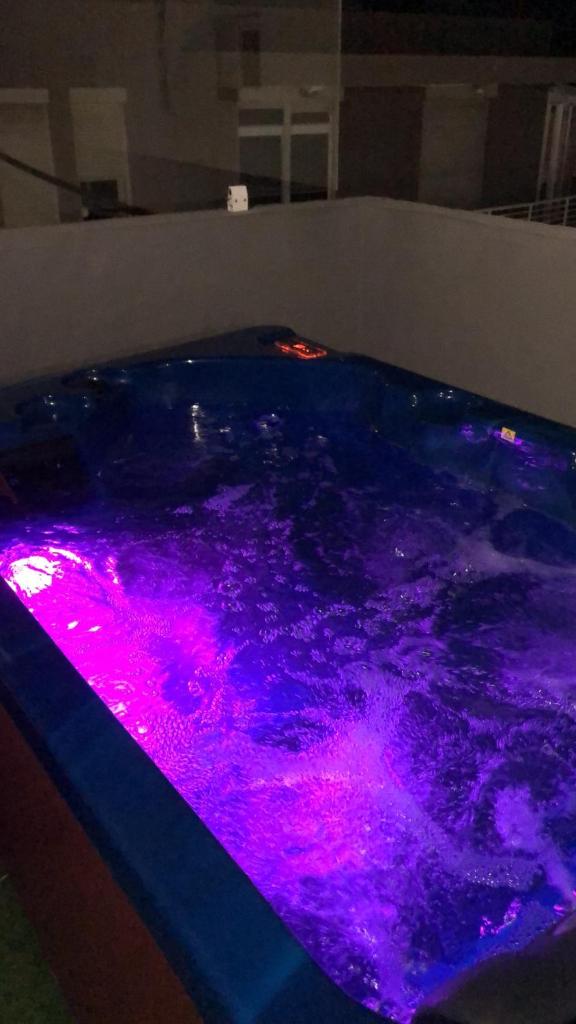 Arguineguin Beach, Penthouse Apartment and jacuzzi photo 4