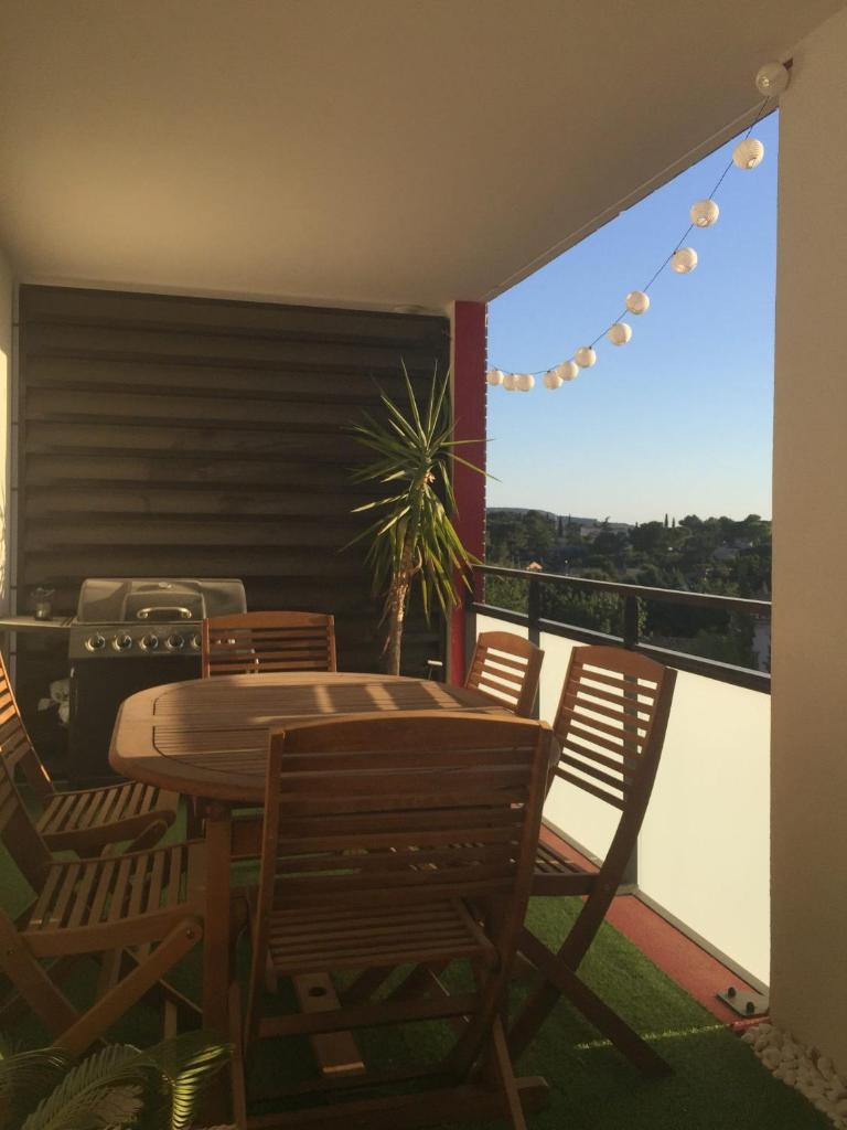 Bel appartement lumineux 2 terrasses clim et parking privé