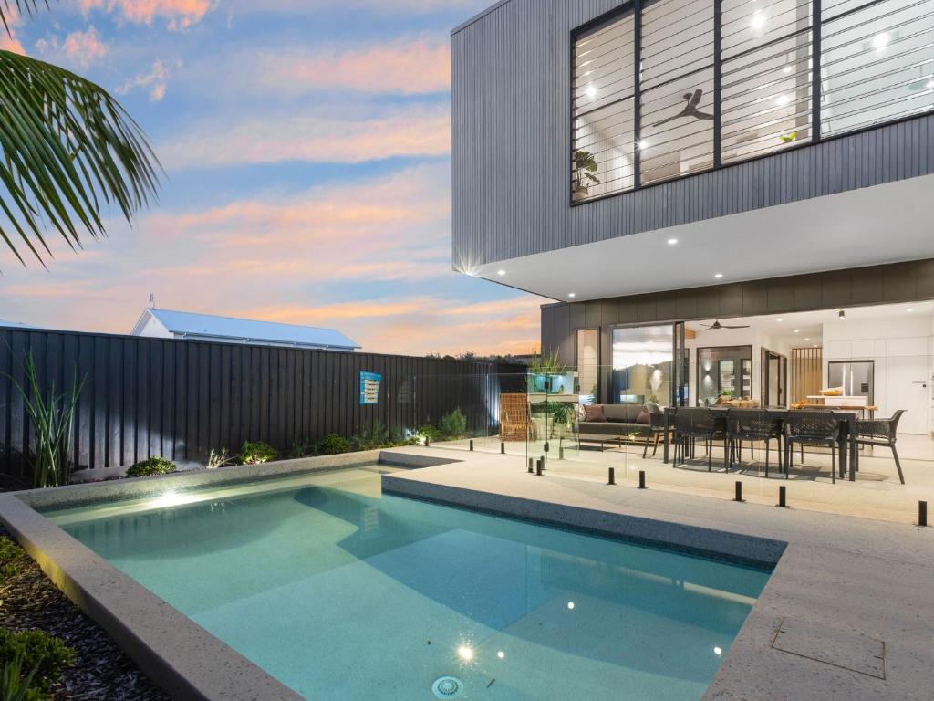Breeze at Salt with Heated Pool photo 2