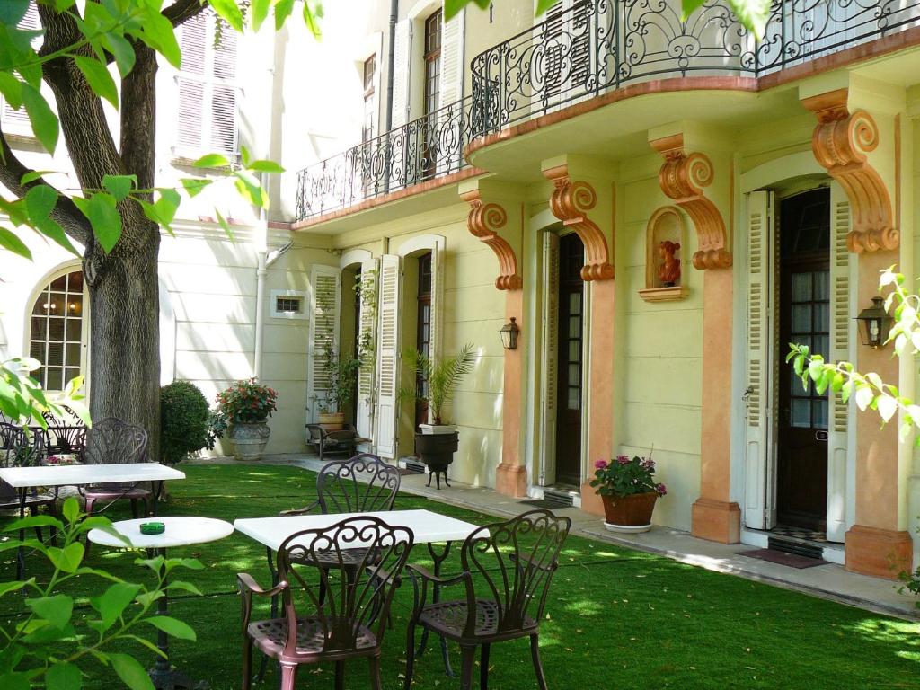 Hôtel du Fiacre photo 3