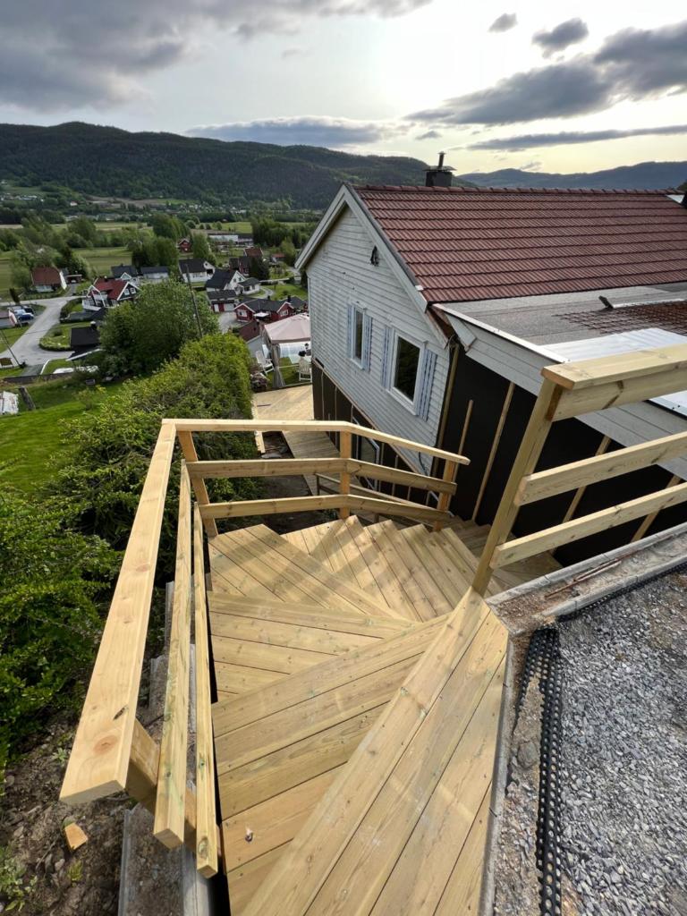 Valley House photo 1