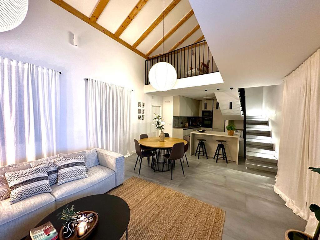House Roki photo 2